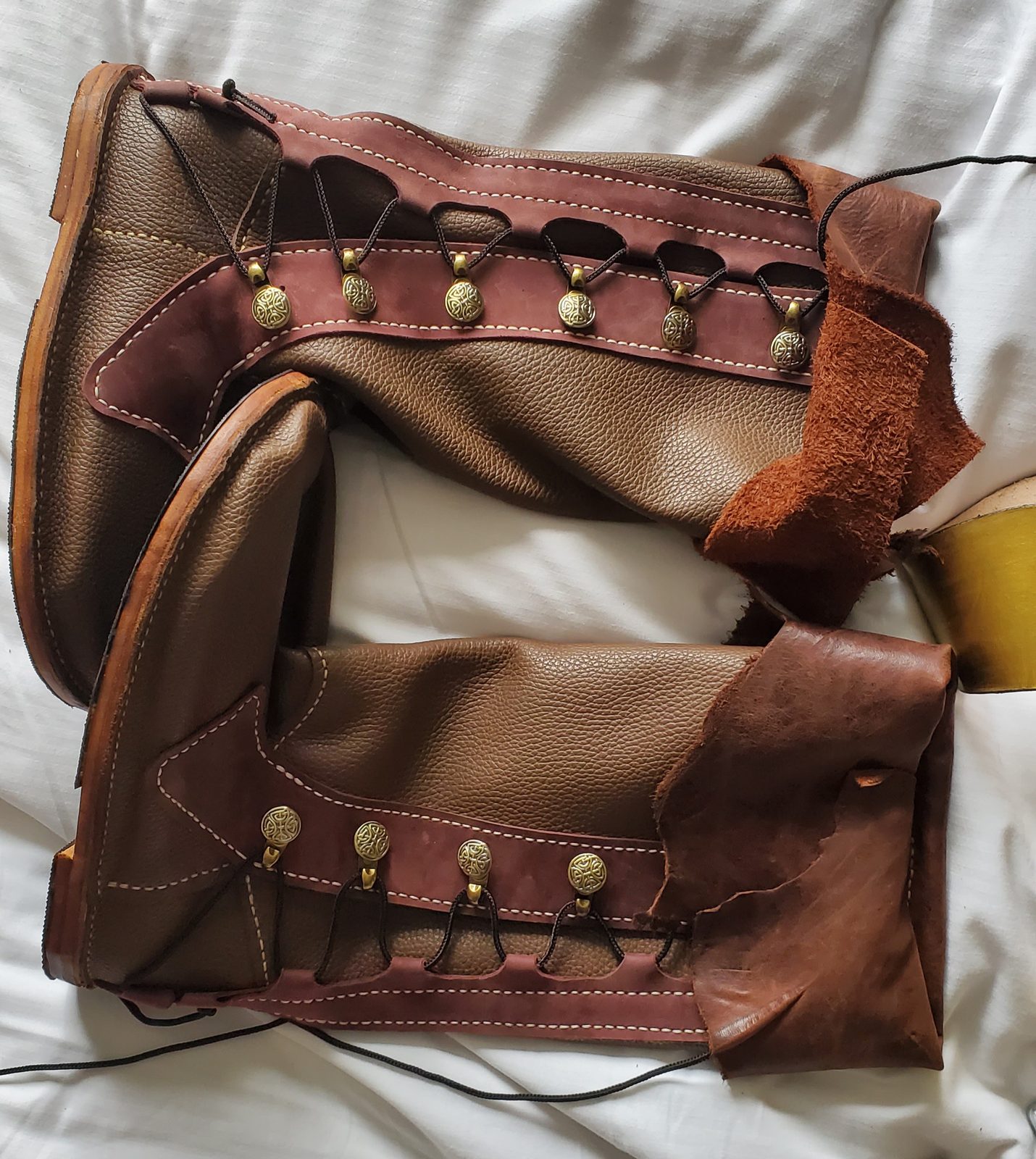 Brown boot front