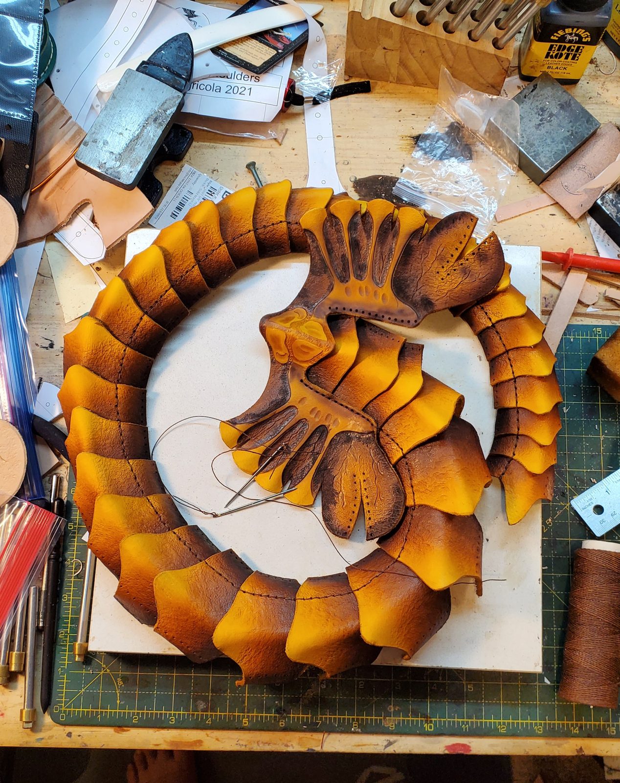 Facehugger leg detail