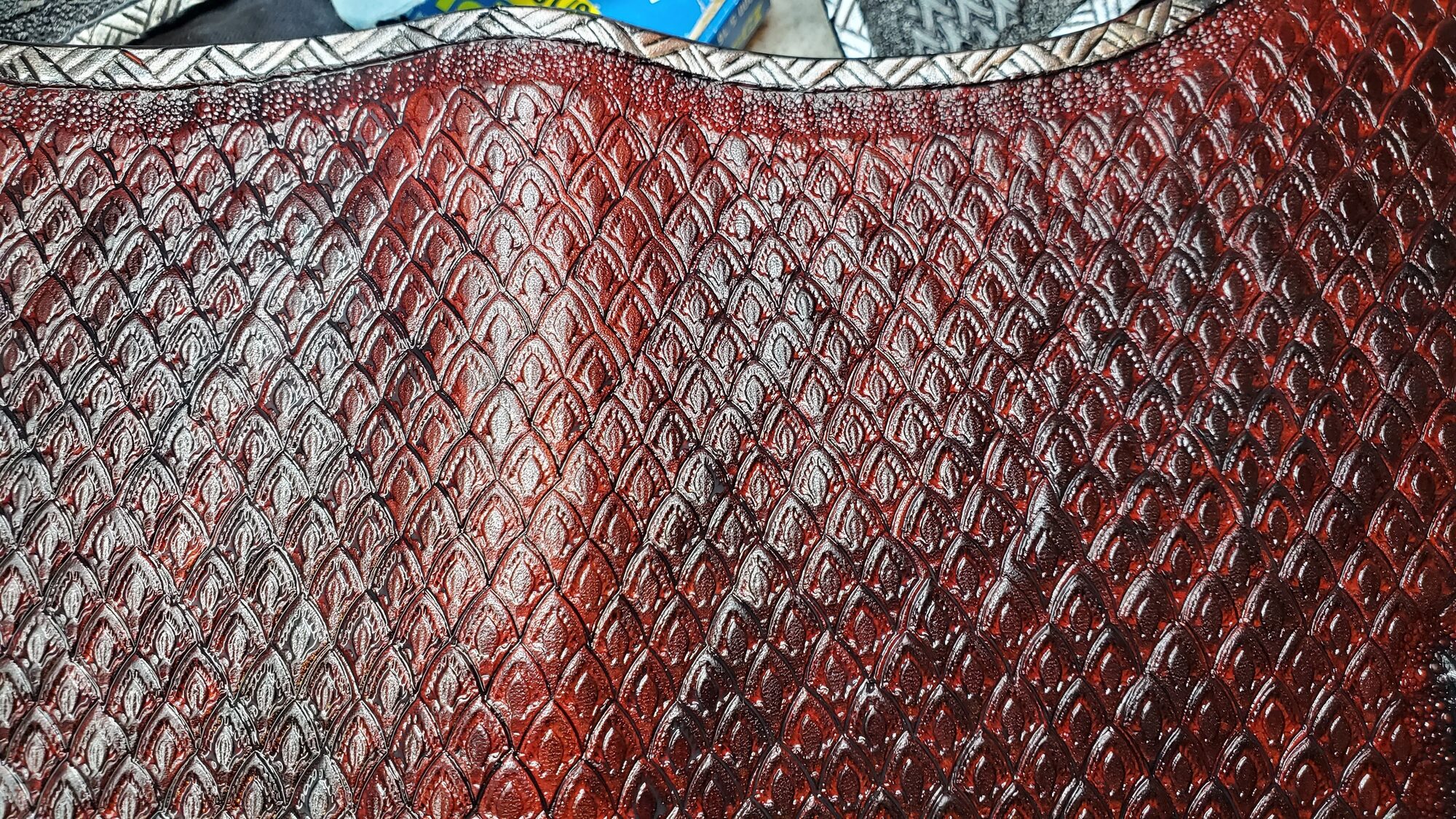 Scale color closeup