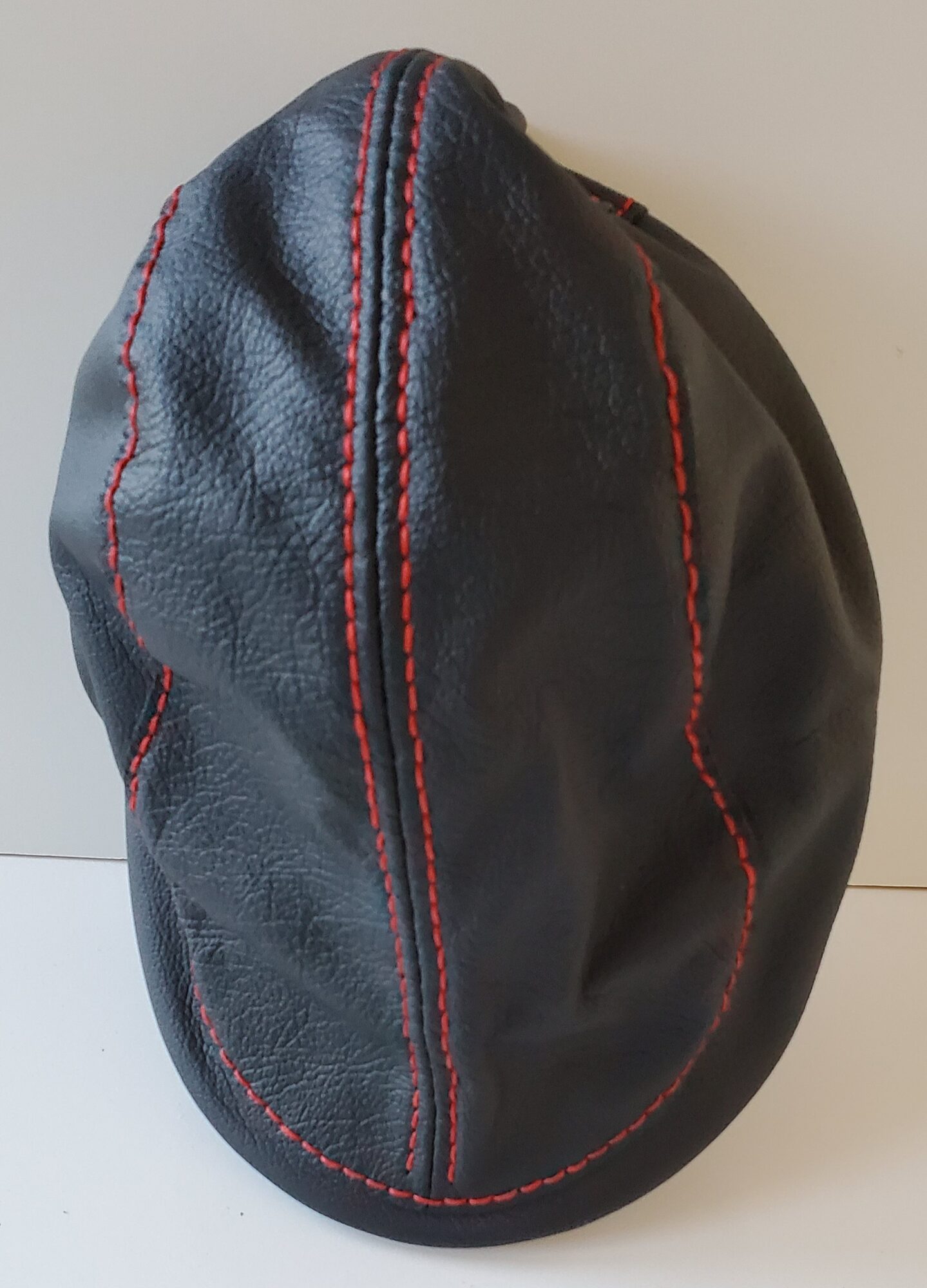 Flat cap top