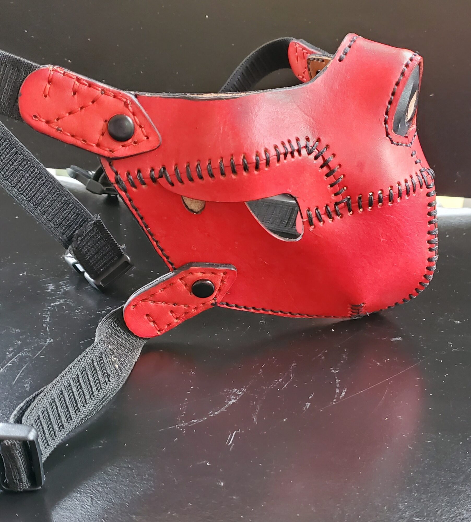 Red skull side