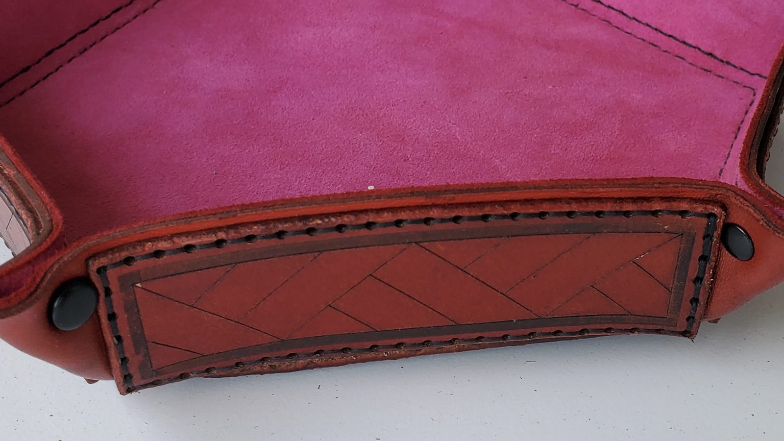 Stitching and cut walls
